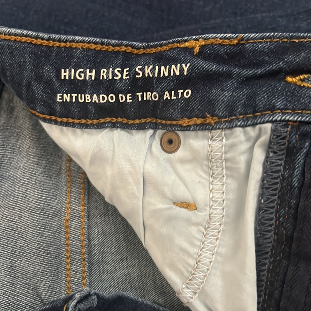 Universal Thread “High Rise Skinny”-size 4 - Picture 3 of 3